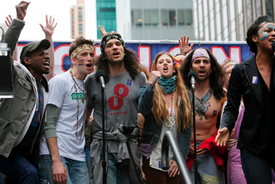 Gavin Creel & The Cast of HAIR Sing 