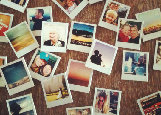 Instagram DIY Magnets. It's like hitting two birds with one magnetic stone. via Yennipe