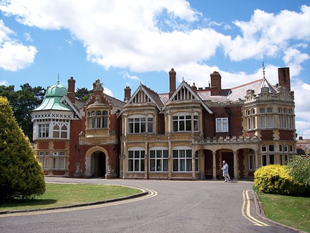 Bletchley Park via Wikimedia Commons