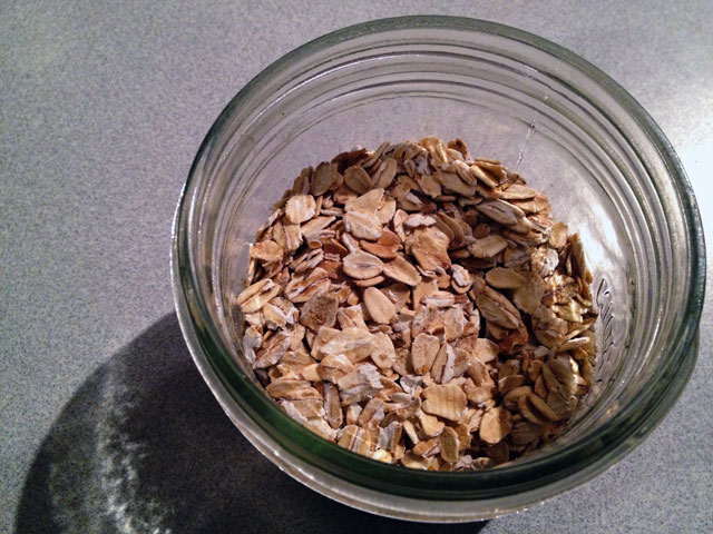 aka Oatmeal, Old-Fashioned Oats, Flaked Oats or Oatflakes