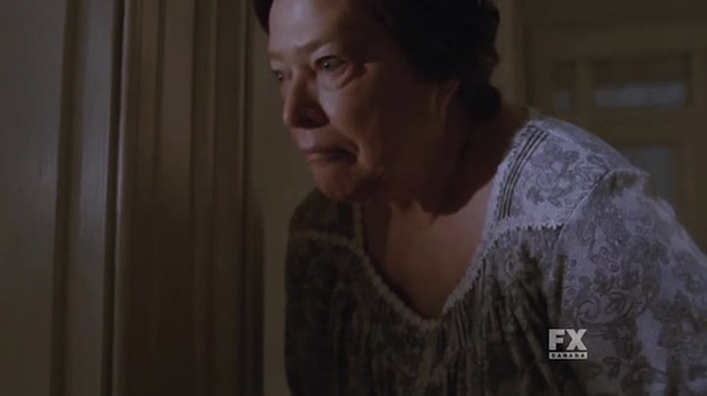 CLASSIC Kathy Bates poop face