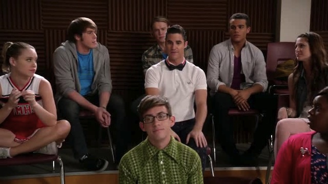 Uhhh does Blaine know we can all tell that he's wearing a bowtie with a polo shirt