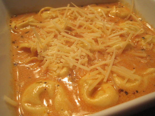 Creamy Tomato Tortellini Soup