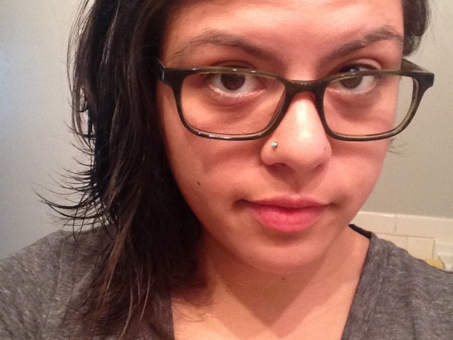 Yes, the clip is how I get my hair to do that swooshy thing.