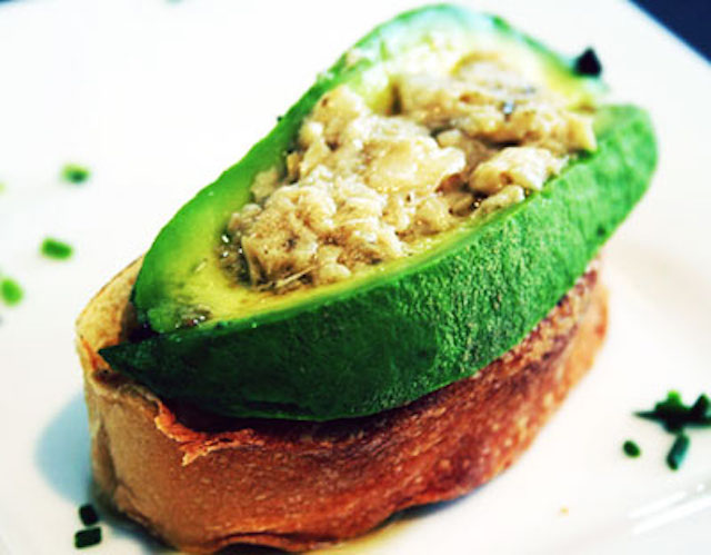 avocado-bruschetta-with-artichoke-and-truffle-tapenade