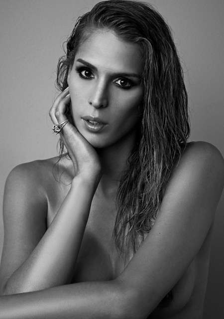 Carmen Carerra Candy Mariano Vivanco via out.com