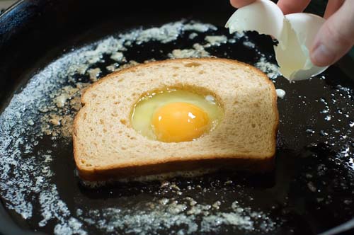 egginahole