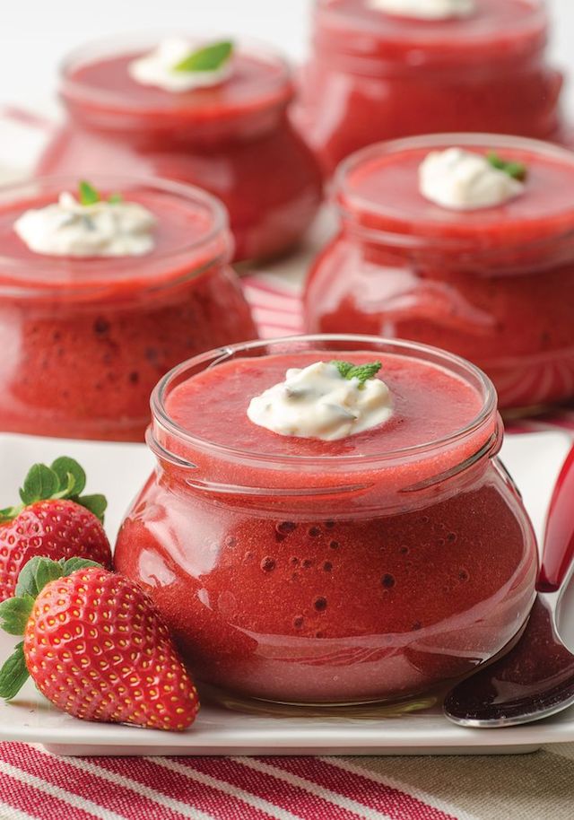 Cold Strawberry Orange Soup