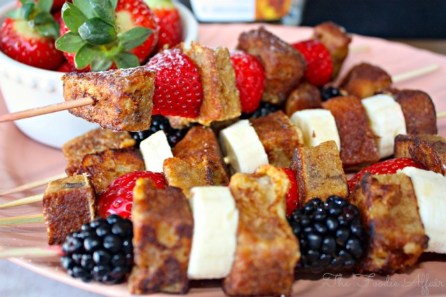 French-Toast-Kabobs-The-Foodie-Affair