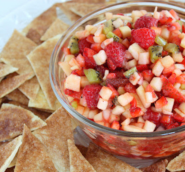 Fruit Salsa with Baked Cinnamon Chips