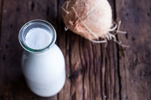 homemade-coconut-milk