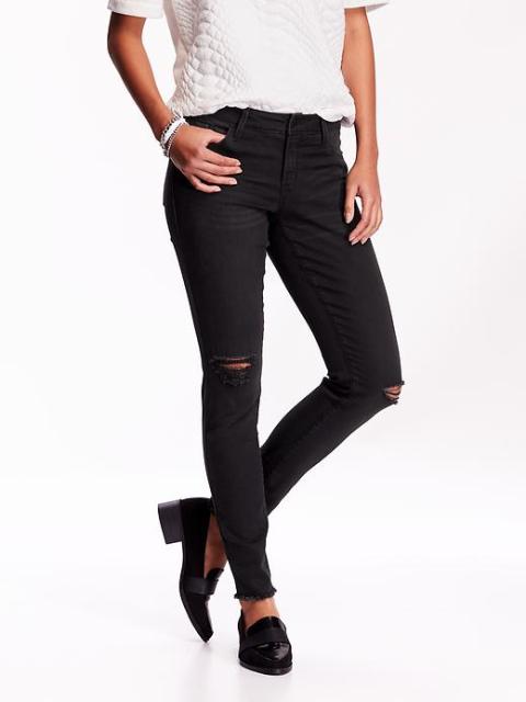 %Mid-rise Rockstar Jeans