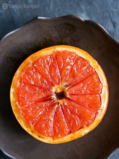 broiled-grapefruit