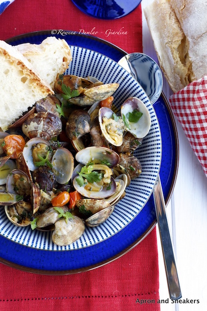 clams-in-prosecco