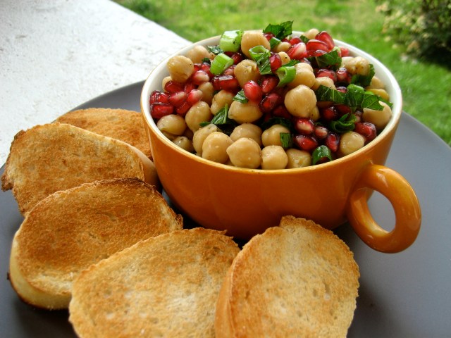 Chickpea, pomegranate and mint crostini