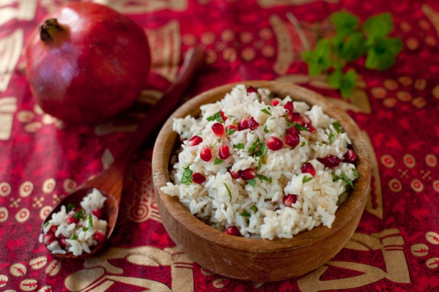 Cinnamon Infused Pomegranate Saffron Rice