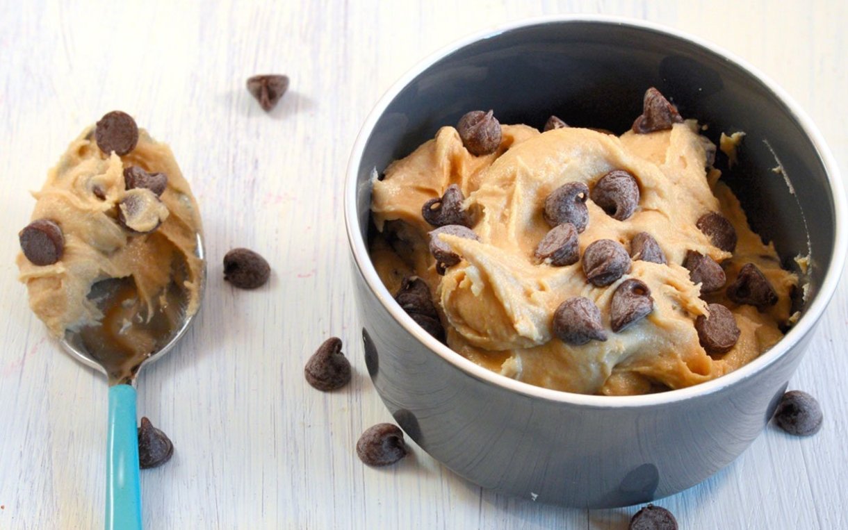 Eggless Cookie Dough for One