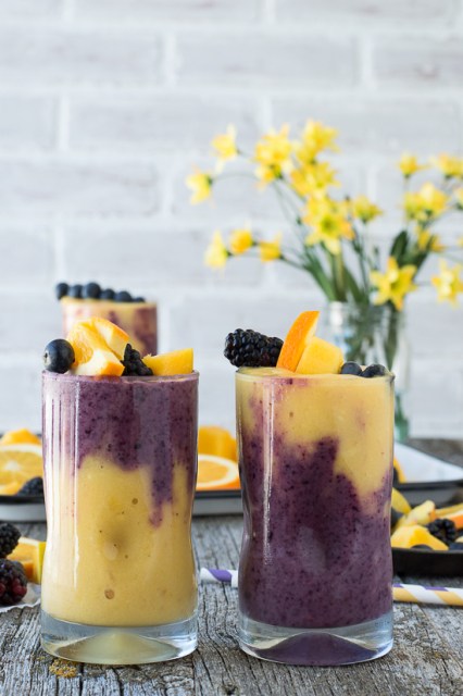 Hawaiian-Berry-Smoothie-4