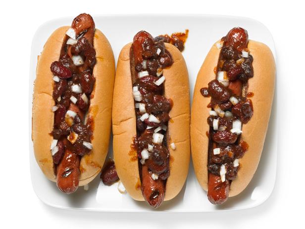 FNM-060112_HMSM-Sandra-Lee-Barbecue-Bean-Chili-Dogs_s4x3.jpg.rend.snigalleryslide