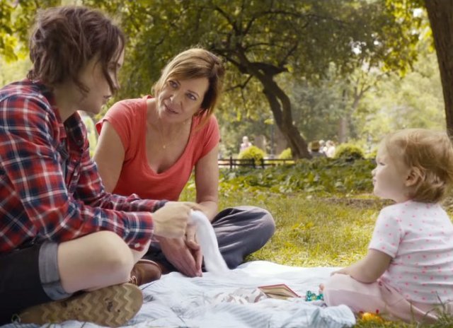 tallulah-ellen-page-and-allison-janney-raise-a-kidnapped-child-1