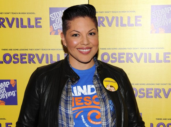 rs_1024x759-161008113112-1024-sara-ramirez-cm-10816