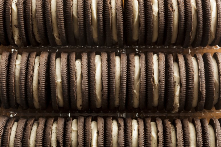 22 Sandwich Cookies, Ranked