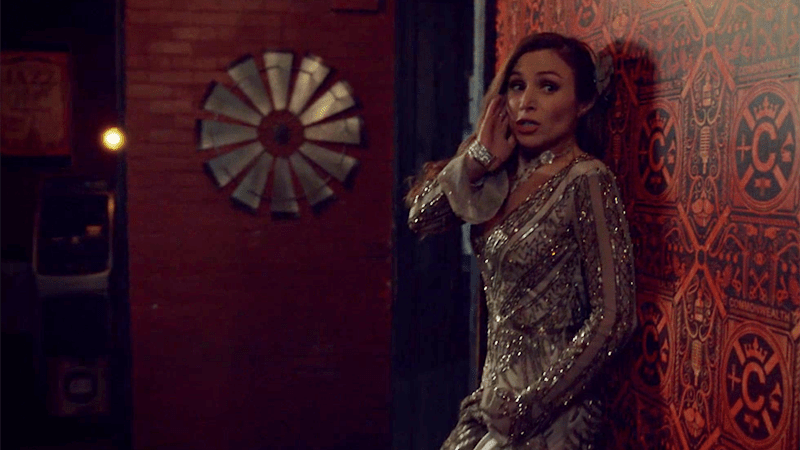 Waverly is panicking into her earpiece