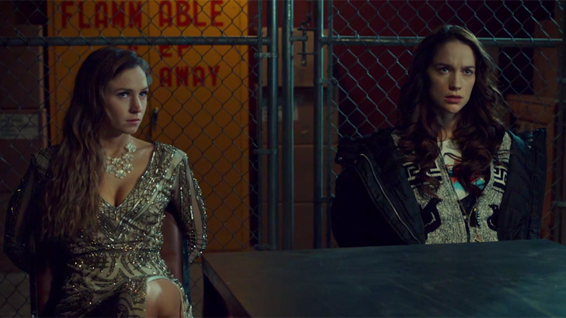 Waverly and Wynonna are tied to chairs