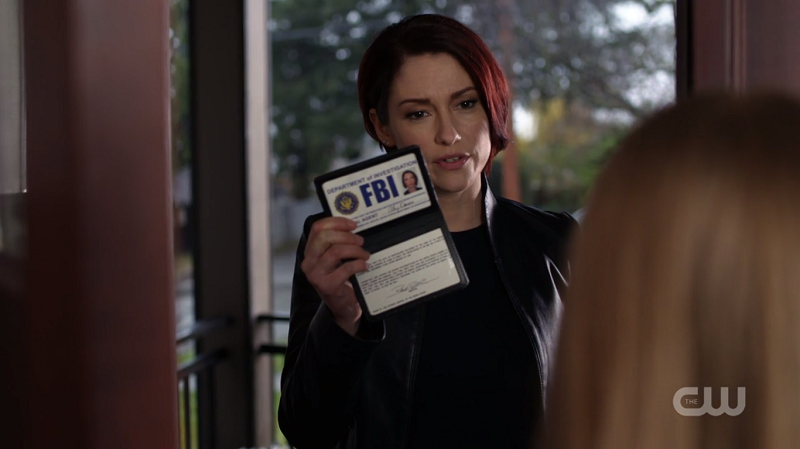 Agent Alex Danvers lays it DOWN 