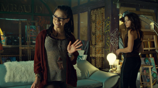 Cosima waves hello