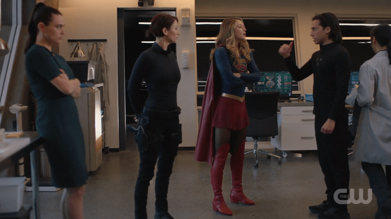 Lena, Alex and Kara listen to Brainy