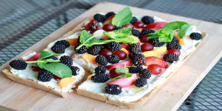 Femme Brûlée: No Bake Summer Fruit Tart