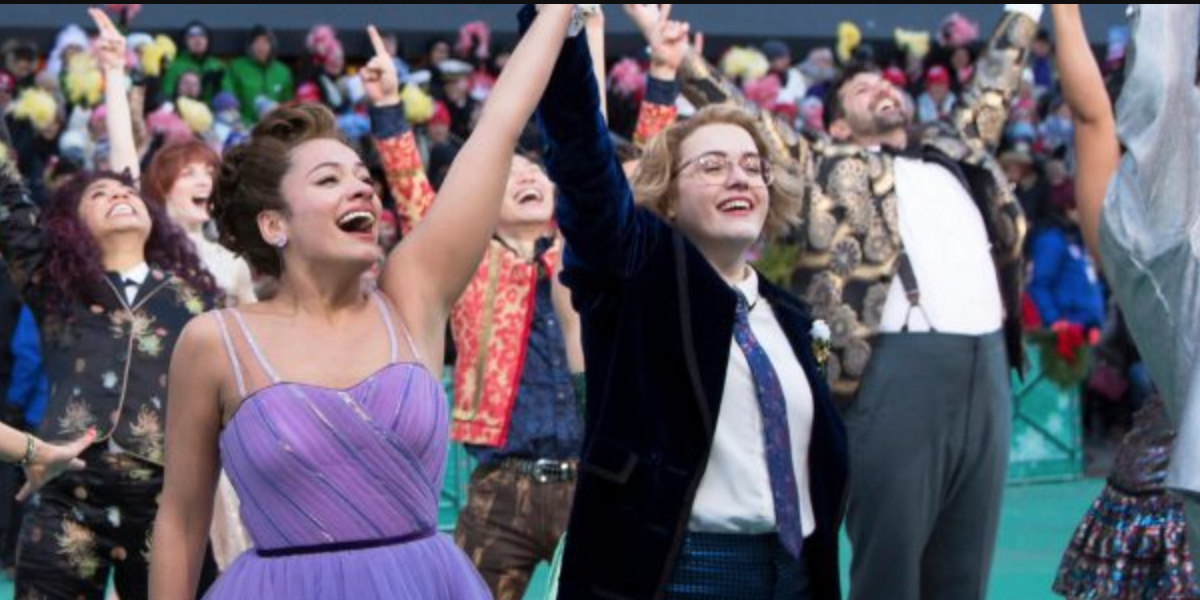 Sunday Funday Is Adorable Lesbian Kissing on Daytime TV