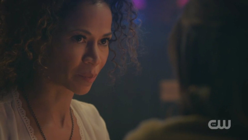 Sherri Saum on Roswell