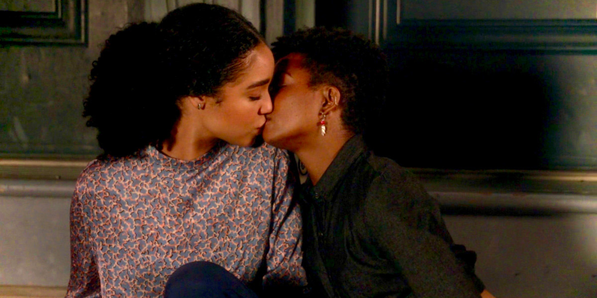 Boobs on Your Tube: “The Bold Type” Gives Kat a New Lady Love