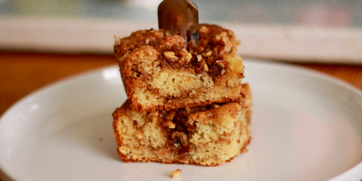 Femme Brûlée: Cinnamon Sour Cream Coffee Cake