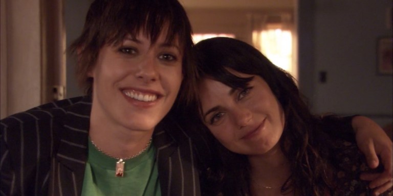 FRIDAY OPEN THREAD: Tell Me Your Best And Worst Roommate Stories!