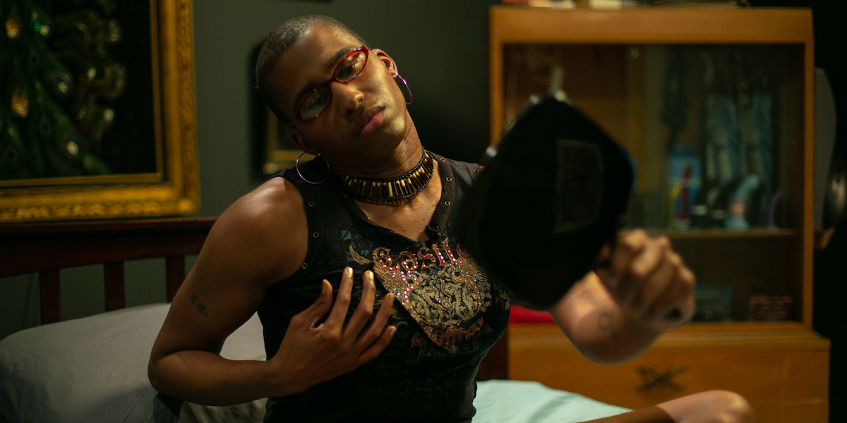 NSFW Lesbosexy Sunday: Consider the Urn Dildo