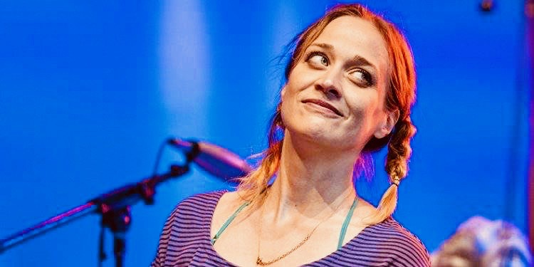 Also.Also.Also: Fiona Apple Put Her Money Where Her Mouth Is, Tells Hollywood to Redistribute Wealth