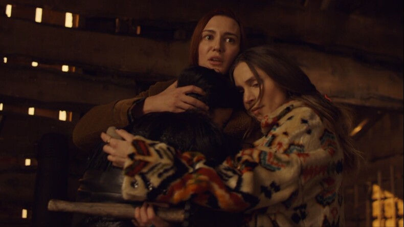 wayhaught holds rachel