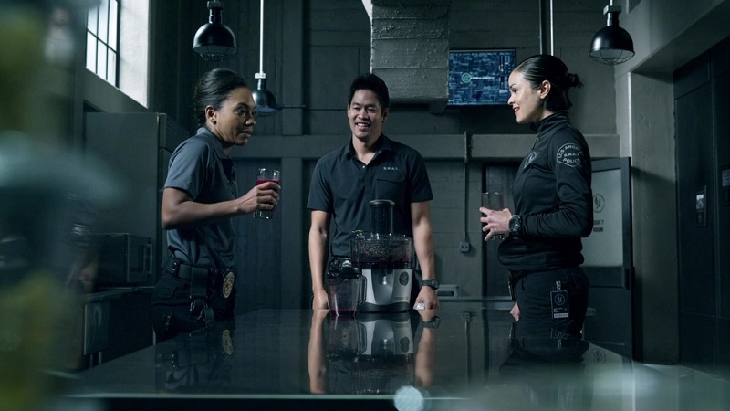 Erika, Tan and Chris joke between missions on "S.W.A.T."