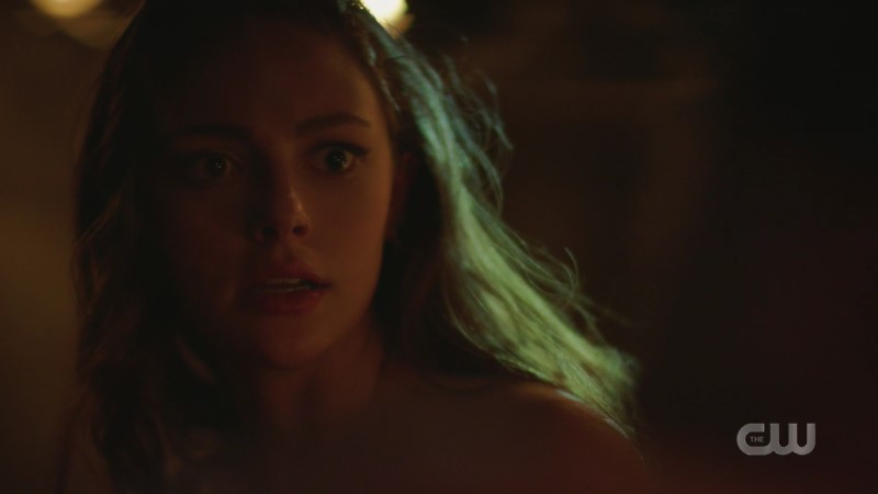 hope looks to be in pain on legacies