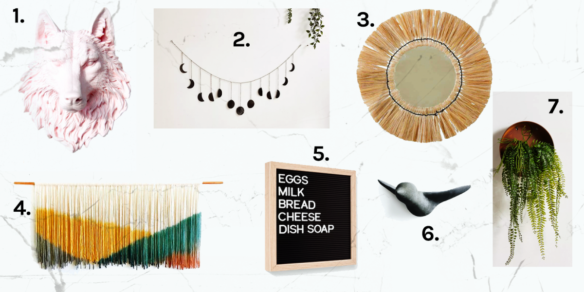 7 pieces of wall decor