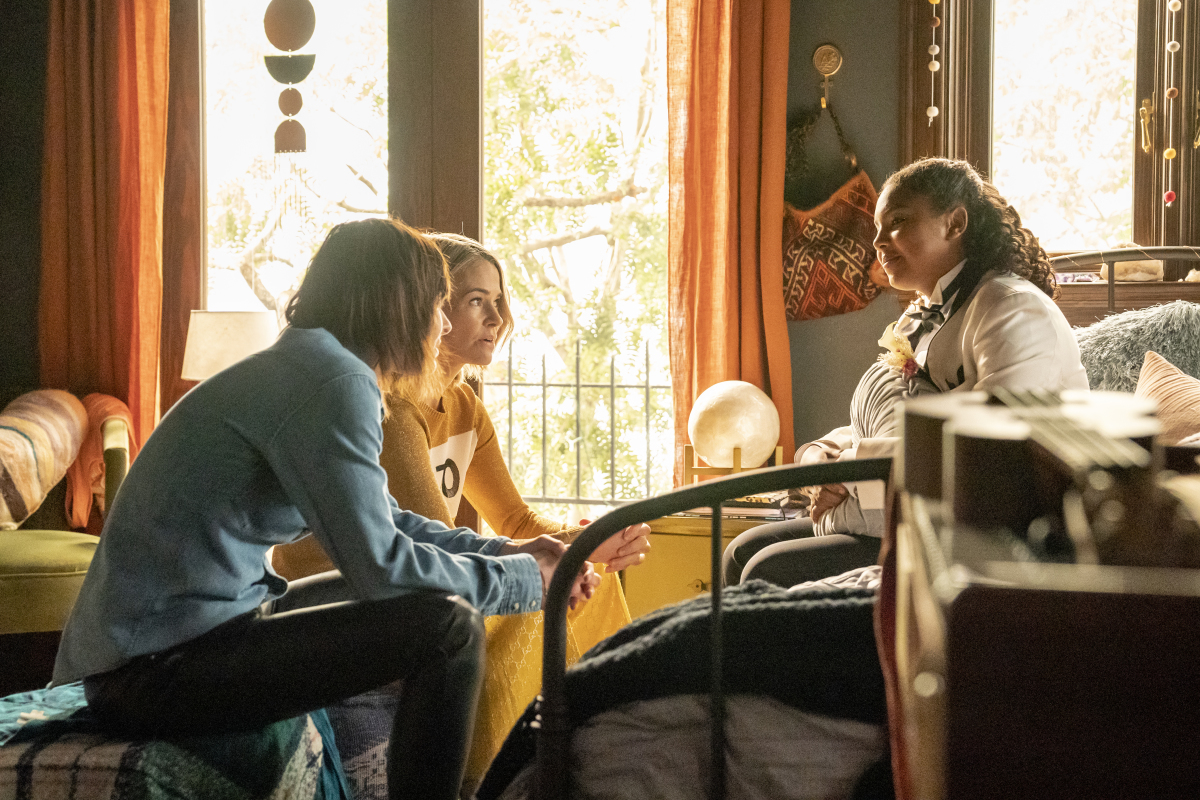 (L-R): Katherine Moennig as Shane, Leisha Hailey as Alice and Jordan Hull as Angie in THE L WORD: GENERATION Q “Last Dance”. Photo Credit: Liz Morris/SHOWTIME.