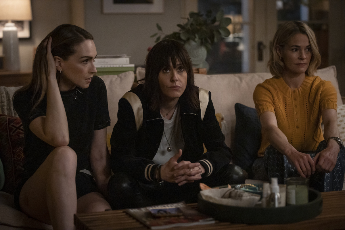 210 - Last Call (L-R): Jamie Clayton as Tess, Katherine Moennig as Shane and Leisha Hailey as Alice in THE L WORD: GENERATION Q “Last Call”. Photo Credit: Paul Sarkis/SHOWTIME.