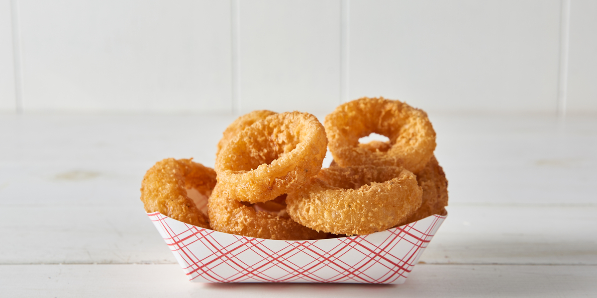 A delicious basket of fried onion rings