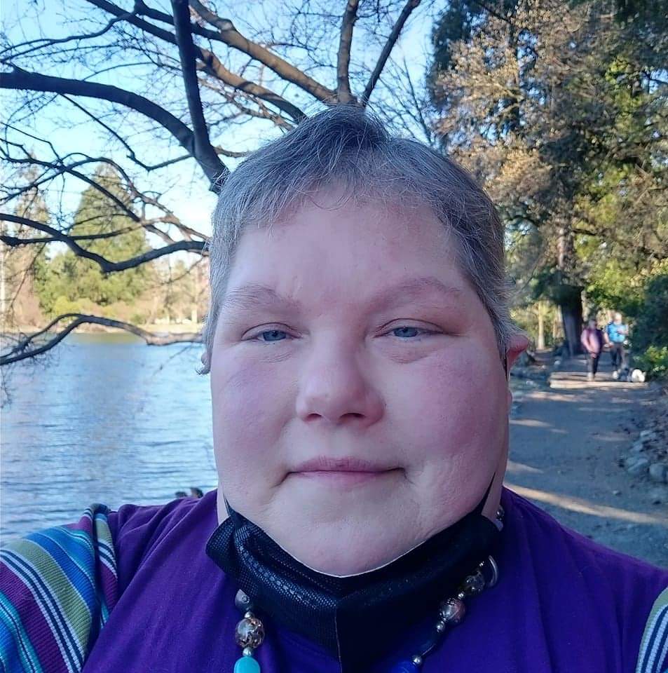 Profile picture of Ang