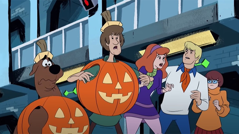 Mystery, Inc. in their Halloween costumes