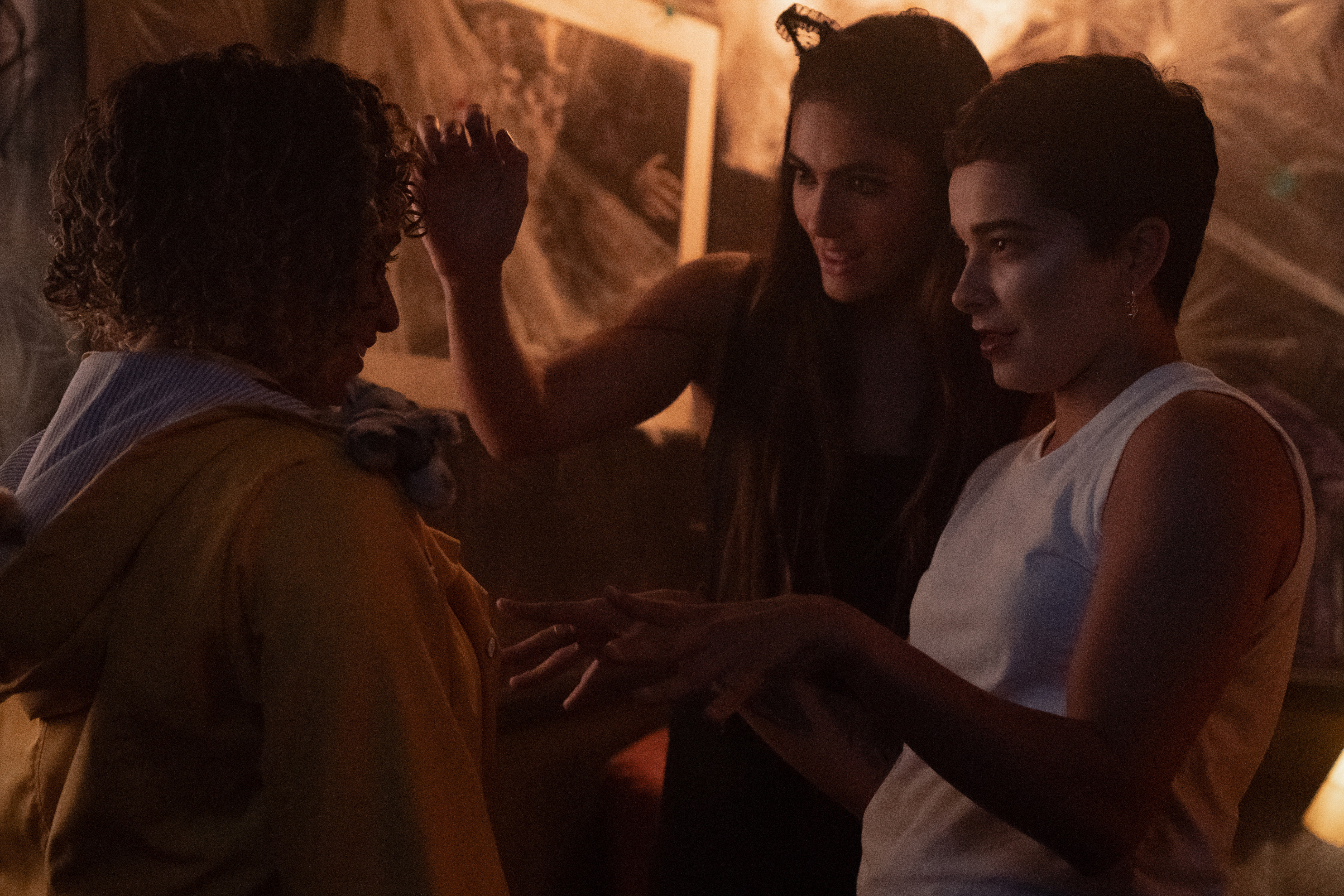 Last to Know (L-R): Rosanny Zayas as Sophie, Arienne Mandi as Dani and Paula Andrea Placido as Roxy in THE L WORD: GENERATION Q, "Last To Know". Photo Credit: Nicole Wilder/SHOWTIME.