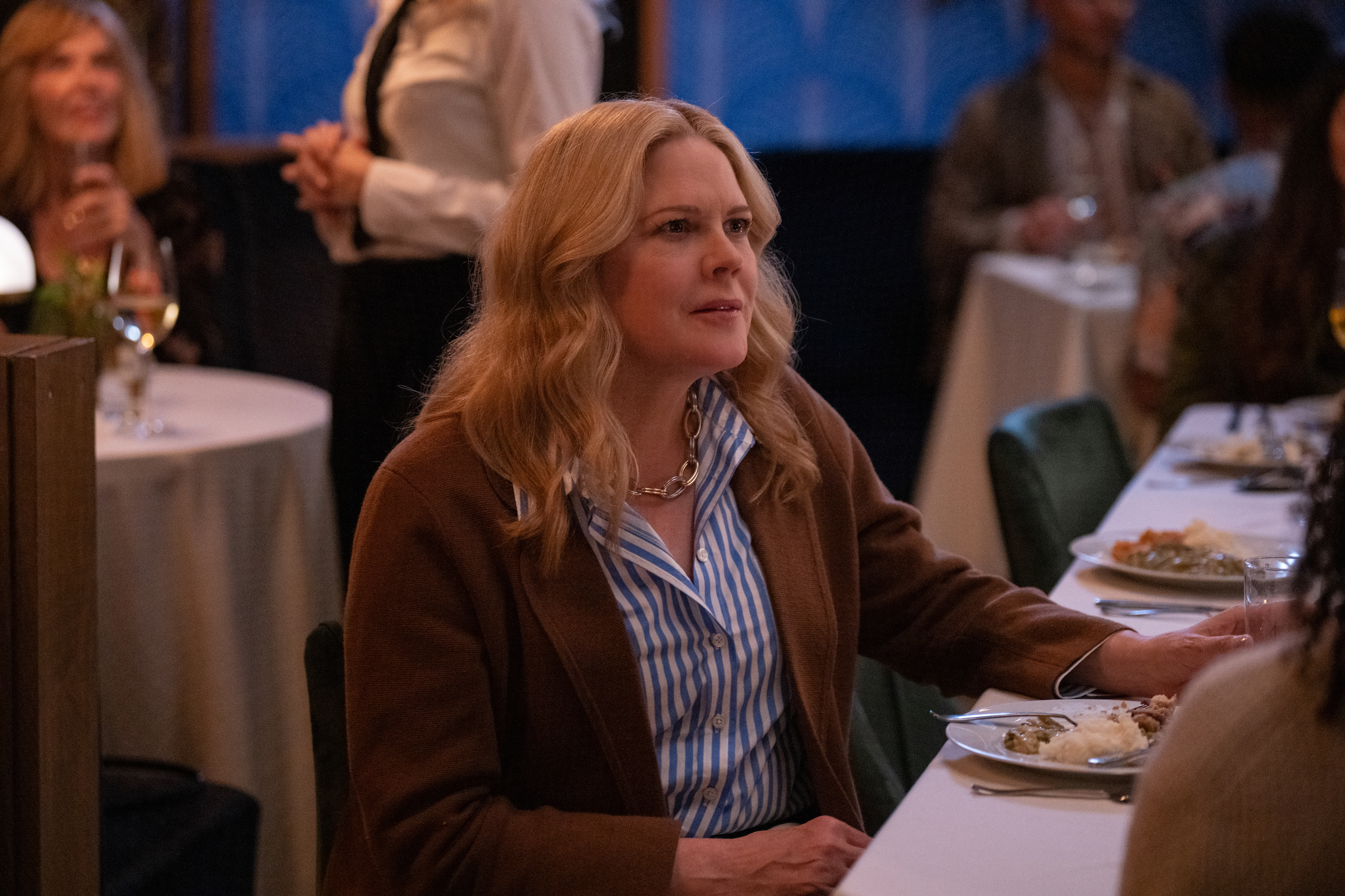 Quality Family Time Mary McCormack as Anne Finley in THE L WORD: GENERATION Q, "Quality Family Time". Photo Credit: Scott Everett White/SHOWTIME.